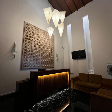 Livin Lush Luxury Retreat Hotel Anuradhapura Bagian luar foto